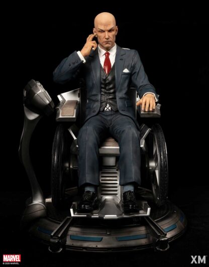 XM Studios: Professor X (Version A - Classic) 1/4 Scale Premium Collectible Statue - Image 2