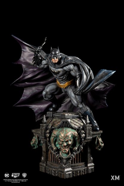 Batman Rebirth 1/6 Scale Premium Collectible Statue - Image 2