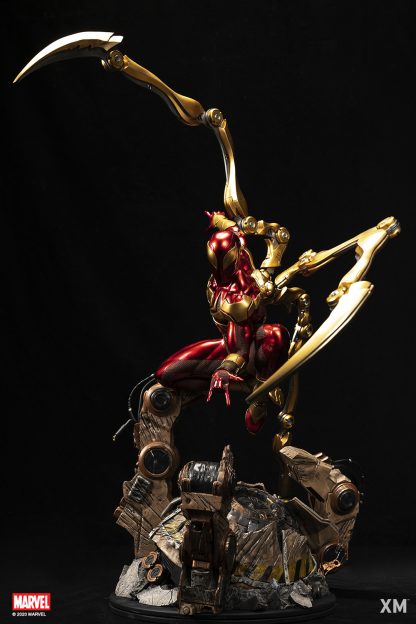 Xm Studios: Iron Spider-Man 1/4 Scale Premium Collectible Statue - Image 7