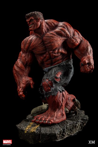 Red Hulk 1/4 Scale Premium Collectible Statue - Image 7