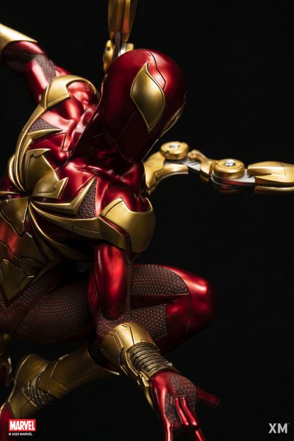 Xm Studios: Iron Spider-Man 1/4 Scale Premium Collectible Statue - Image 9