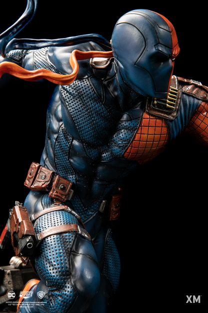 Deathstroke Rebirth 1/6 Scale Premium Collectible Statue - Image 8