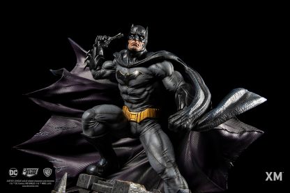 Batman Rebirth 1/6 Scale Premium Collectible Statue - Image 9