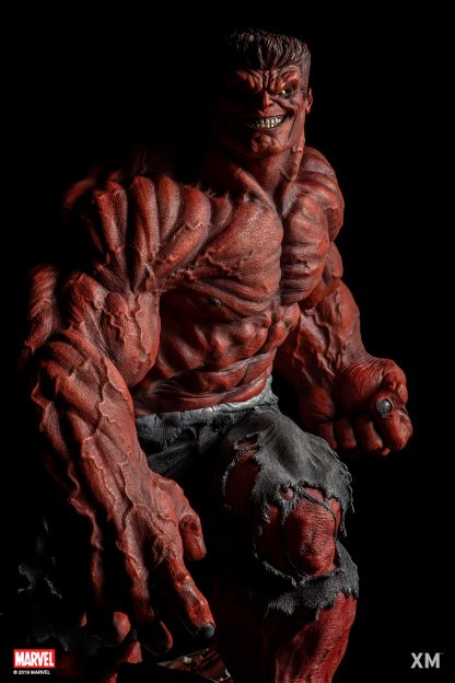 Red Hulk 1/4 Scale Premium Collectible Statue - Image 11