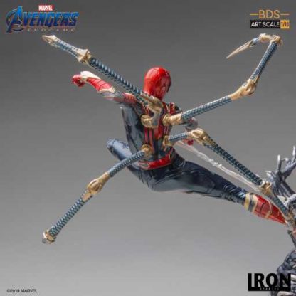 Avengers Endgame: Iron Spider Vs Outrider 1/10 Scale Statue - Image 5