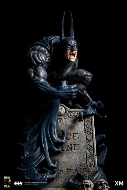 Batman Bloodstorm - 80 Years 1/6 Scale Premium Collectible Statue - Image 13