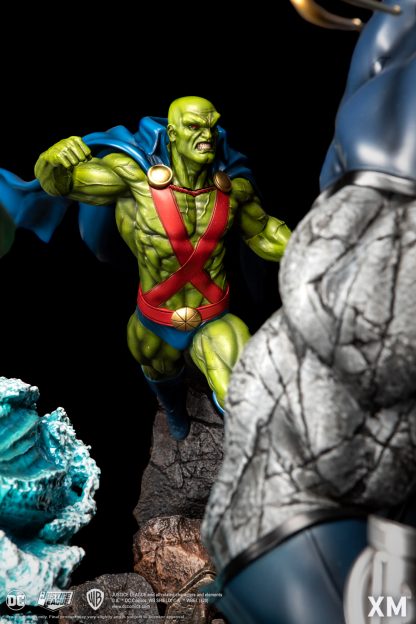 JLA vs Darkseid 1/6 Scale DC Epic Diorama [Color] - Image 15