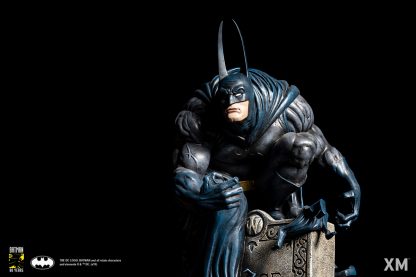 Batman Bloodstorm - 80 Years 1/6 Scale Premium Collectible Statue - Image 14