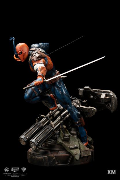 Deathstroke Rebirth 1/6 Scale Premium Collectible Statue - Image 15