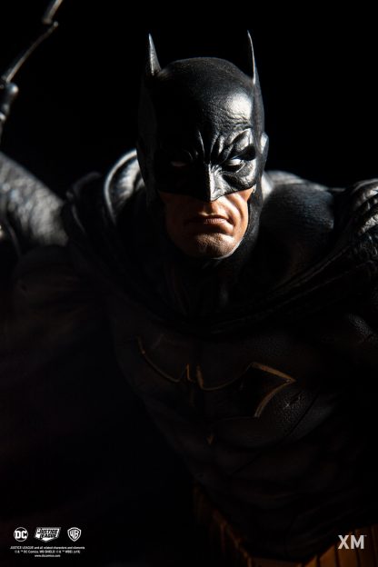 Batman Rebirth 1/6 Scale Premium Collectible Statue - Image 16