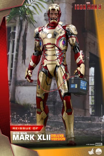 Hot Toys: QS008 Iron Man 3: Iron Man Mark 42 1/4th Scale Collectible Figure [Deluxe Version] (Re-Issue) - Image 9