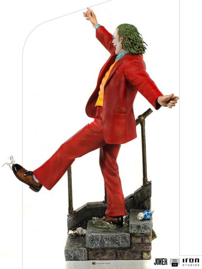 The Joker 1/3 Prime Scale Statue - Image 2