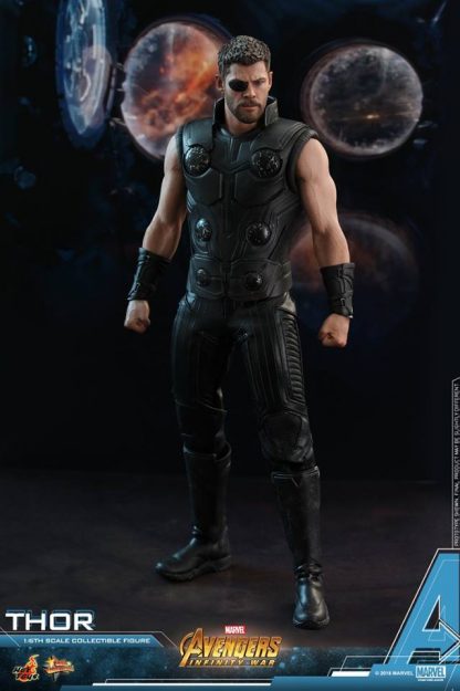Hot Toys: MMS474 Avengers: Infinity War Thor 1/6 Scale Collectible