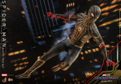 Hot Toys: MMS604 Spider-Man: No Way Home: Spider-Man (Black & Gold Suit) 1/6th scale Collectible Figure - Image 19