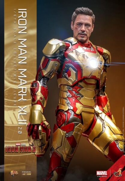 Hot Toys: MMS759D66 Iron Man III Iron Man Mark XLII (2.0) 1/6th Scale Collectible Figure (Deluxe Version) - Image 10