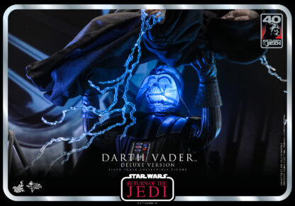 Hot Toys: MMS700 Star Wars: Episode V Return of the Jedi Darth Vader 1/6 Scale Collectible Figure (Deluxe Version) - Image 6