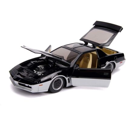 Knight Rider: K.A.R.R. Hollywood Rides: 1982 Pontiac Trans-Am with Light Up Feature 1:24 Scale - Image 4