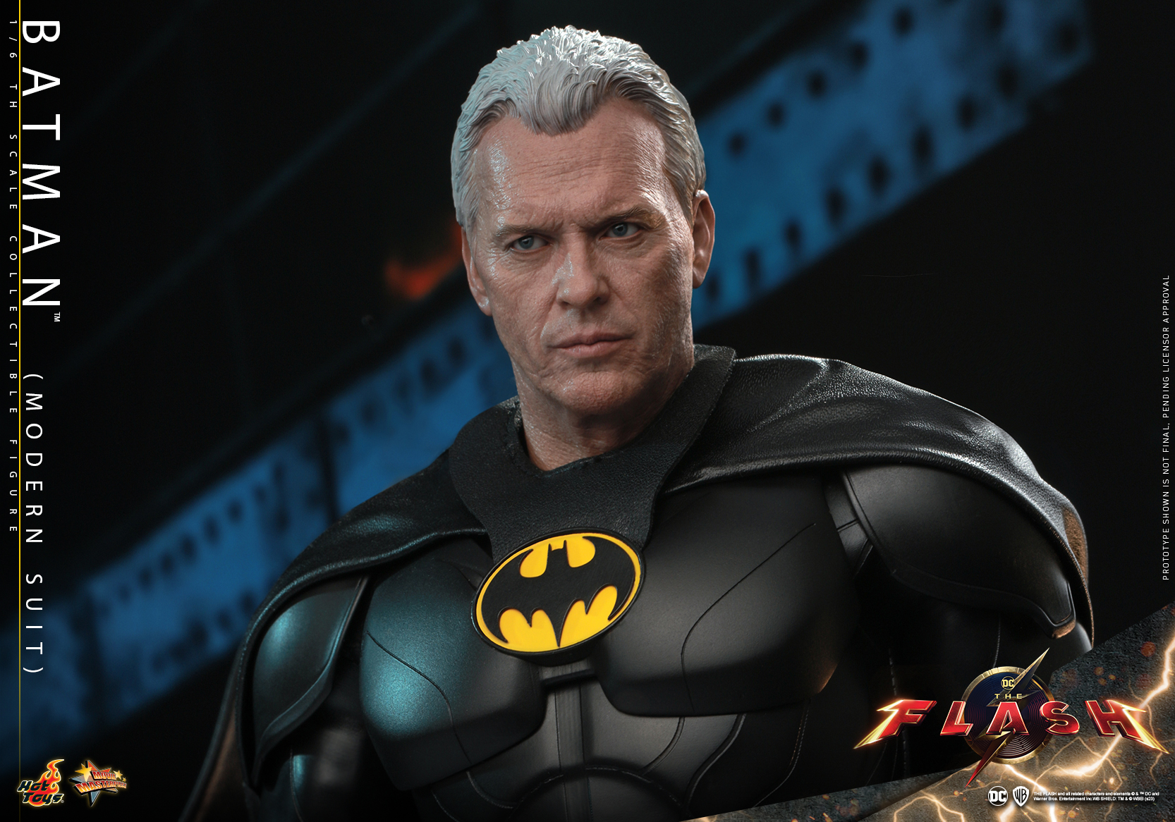 Hot Toys: MMS712 The Flash Batman (Modern Suit) 1/6th Scale Collectible Figure - Image 22
