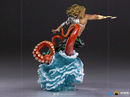 Iron Studios: DC Comics: Aquaman Deluxe Art Scale 1/10 Statue - Image 5