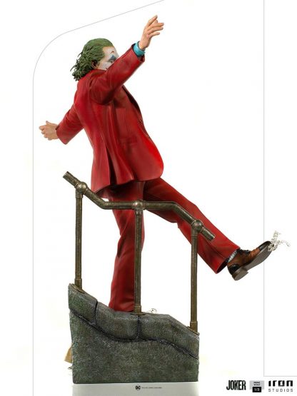 The Joker 1/3 Prime Scale Statue - Image 4