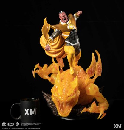 XM Studios: Rebirth Sinestro 1/6 Scale Premium Collectible Statue - Image 2