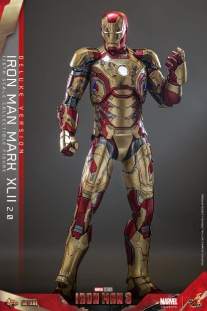 Hot Toys: MMS759D66 Iron Man III Iron Man Mark XLII (2.0) 1/6th Scale Collectible Figure (Deluxe Version) - Image 19