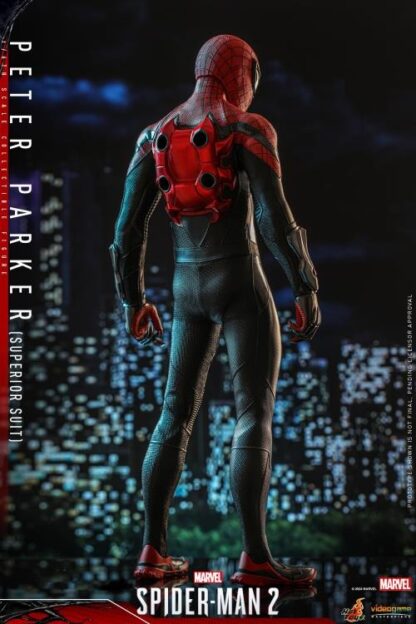 Hot Toys: VGM61 Marvel's Spider-Man 2 Peter Parker (Superior Suit) 1/6 Scale Collectible Figure - Image 4