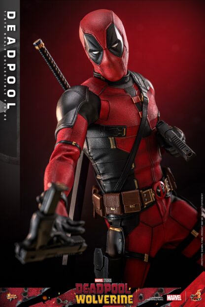 Hot Toys: MMS746 Deadpool & Wolverine: Deadpool 1/6th Scale Collectible Figure - Image 7