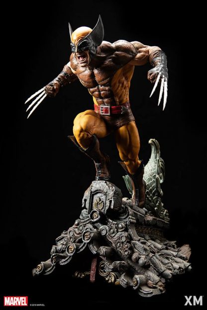 XM Studios: Wolverine Brown Suit 1/4 Scale Premium Collectible Statue - Image 5