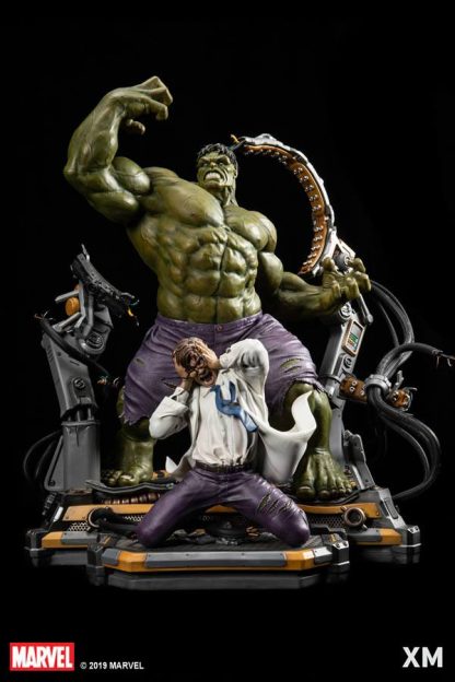 Hulk Transformation 1/4 Premium Collectibles Statue by XM Studios (Exclusive) - Image 2