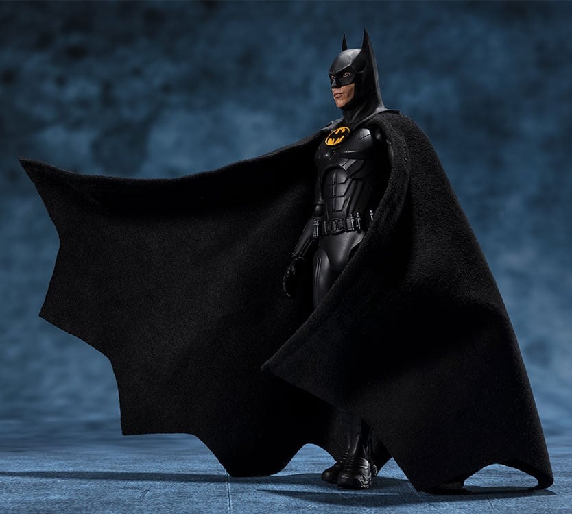 S.H.Figuarts: The Flash (2023): Batman Action Figure - Image 5