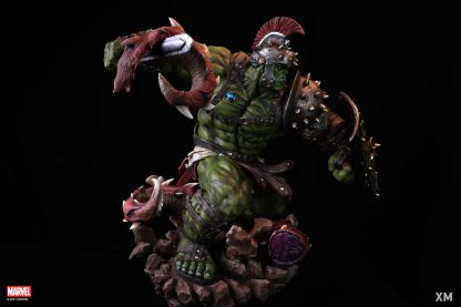 XM Studios: Planet Hulk 1/4 Scale Premium Collectible Statue - Image 7