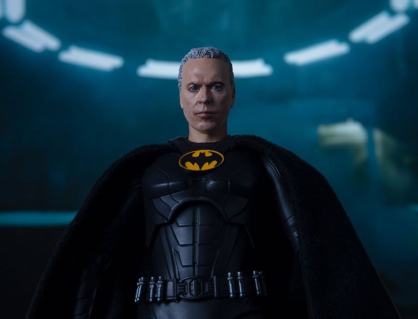 S.H.Figuarts: The Flash (2023): Batman Action Figure - Image 3