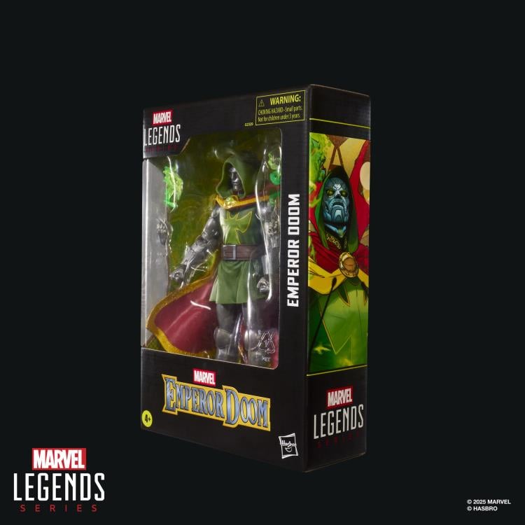 Marvel Legends: Fantastic Four: One World Under Doom: Emperor Doom Action Figure - Image 7