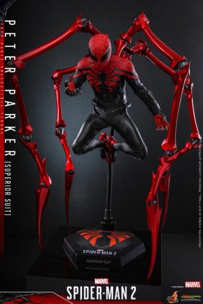 Hot Toys: VGM61 Marvel's Spider-Man 2 Peter Parker (Superior Suit) 1/6 Scale Collectible Figure - Image 11