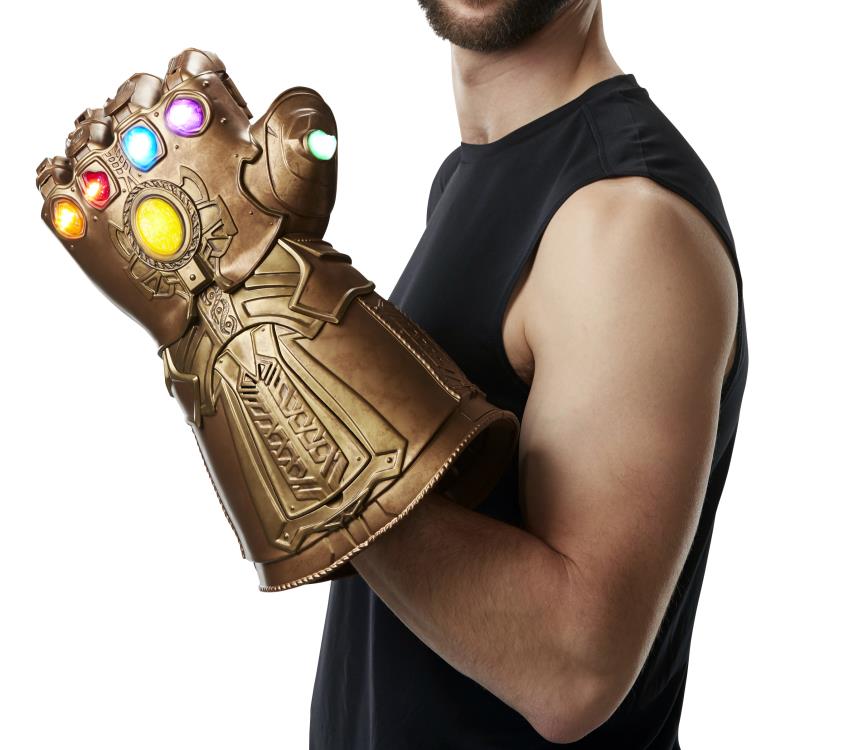 Marvel Legends: Life-Size Wearable Thanos Infinity Gauntlet - Image 3