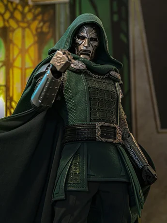 Hot Toys: MMS906B Avengers: Doomsday Doctor Doom 1/6th Scale Collectible Figure (Early Access Special Edition) - Image 17