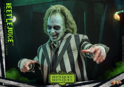 Hot Toys: MMS767 Beetlejuice Beetlejuice (2024): Beetlejuice 1/6th Scale Collectible Figure - Image 7