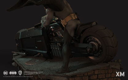 XM Studios: Batman: White Knight 1/4 Scale Premium Collectible Statue (Batcycle Edition) - Image 8