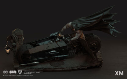 XM Studios: Batman: White Knight 1/4 Scale Premium Collectible Statue (Batcycle Edition) - Image 26