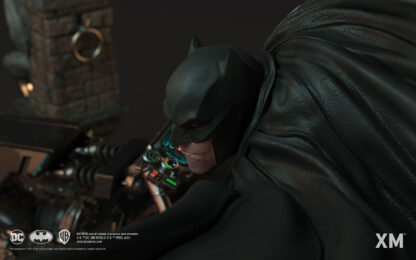 XM Studios: Batman: White Knight 1/4 Scale Premium Collectible Statue (Batcycle Edition) - Image 31