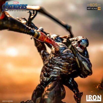 Avengers Endgame: Iron Spider Vs Outrider 1/10 Scale Statue - Image 7