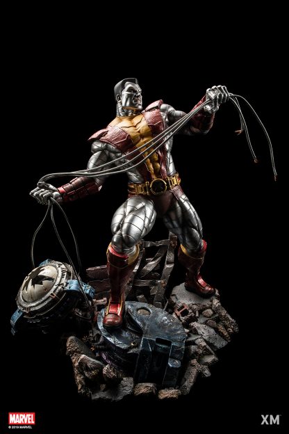 Colossus 1/4 Scale Premium Collectible Statue - Image 11