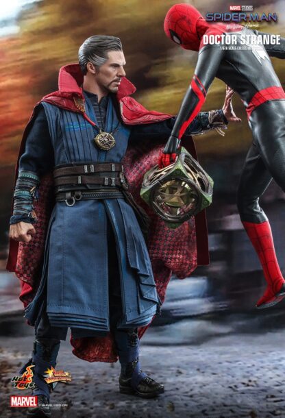 Hot Toys: MMS629 Spider-Man: No Way Home: Doctor Strange 1/6th Scale Collectible Figure - Image 3