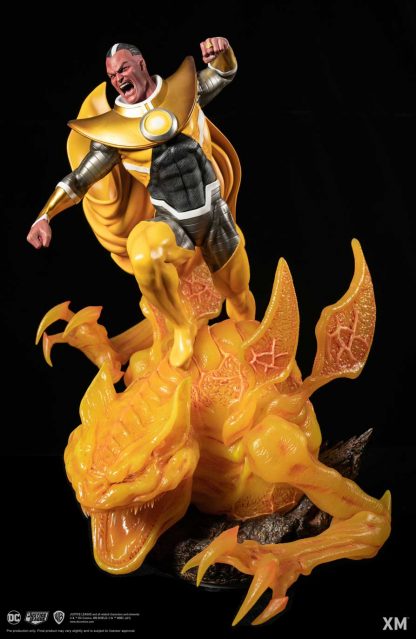 XM Studios: Rebirth Sinestro 1/6 Scale Premium Collectible Statue - Image 10