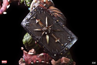 XM Studios: Planet Hulk 1/4 Scale Premium Collectible Statue - Image 20