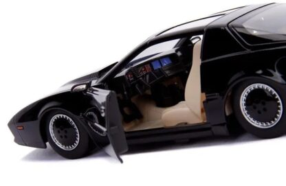 Knight Rider: K.I.T.T. Hollywood Rides: 1982 Pontiac Trans-Am with Light Up Feature 1:24 Scale - Image 3