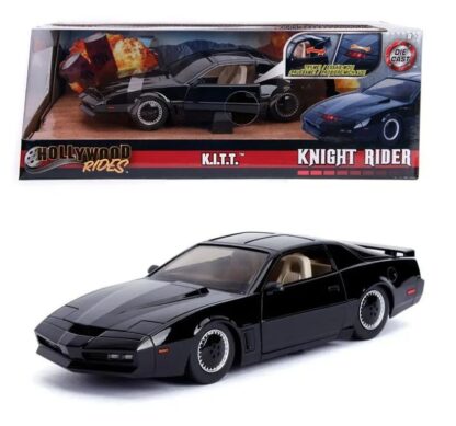 Knight Rider: K.I.T.T. Hollywood Rides: 1982 Pontiac Trans-Am with Light Up Feature 1:24 Scale - Image 5