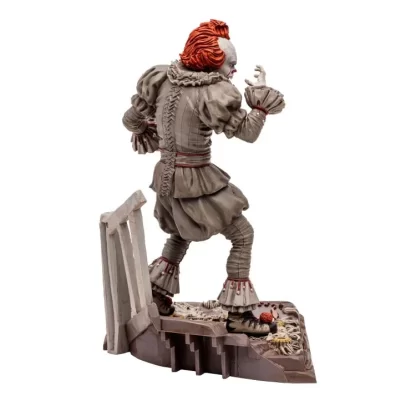 WB 100: Movie Maniacs: IT Chapter Two Pennywise 6" Limited Edition Figure - Image 4