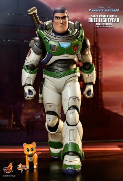 Hot Toys: MMS635 Space Ranger Alpha: Buzz Lightyear 1/6 Scale Collectible Figure (Deluxe Version) - Image 5